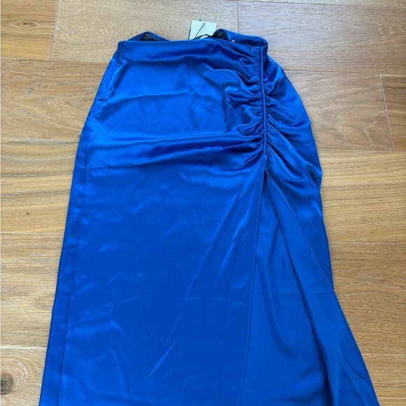 Zara Dresses & Skirts - Zara Royal Blue Satin Pencil Skirt
